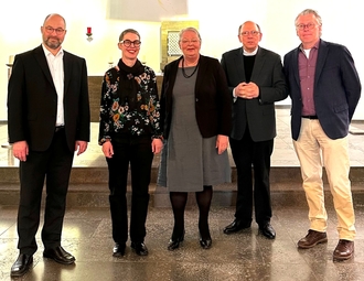  Von links: Kantor Dr. Krystian Skoczowski, Lektorin Martina Jacobs, Lektorin Eva-Maria Thimm, Dechant Andreas Weber, Kulturbeauftragter Martin Hoppe